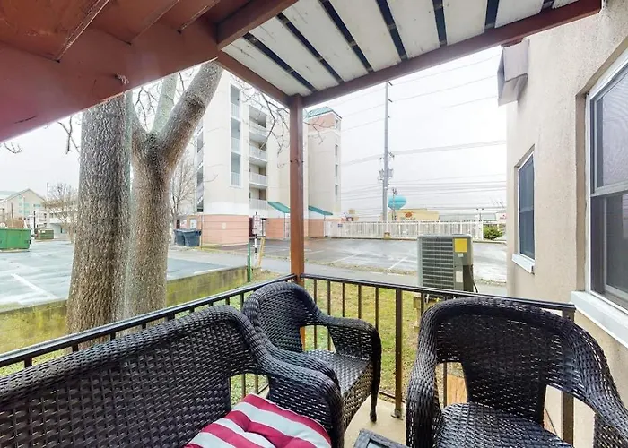 Sherwood West 104
